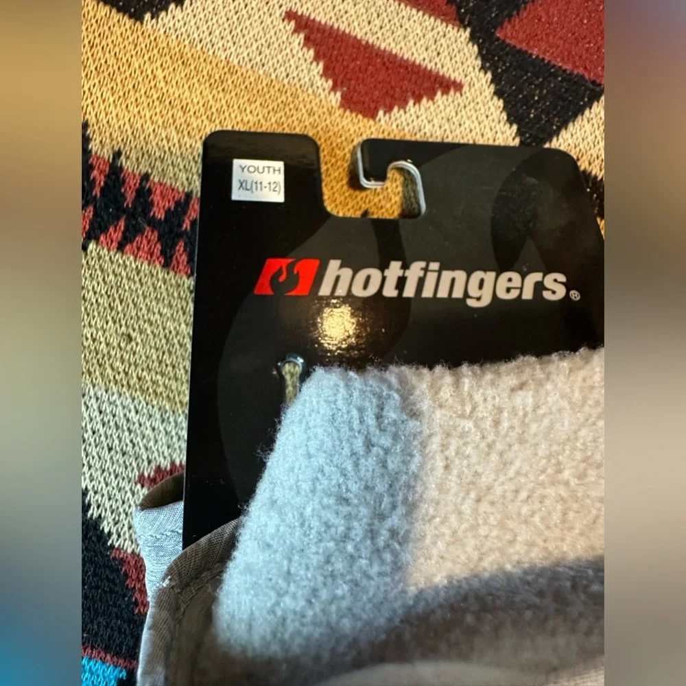 Gray Mittens with Elastic Cuff